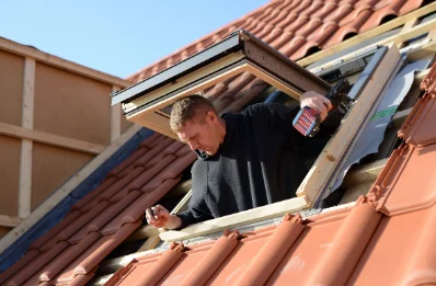 Pose de fenêtres de toit Velux à Bessans